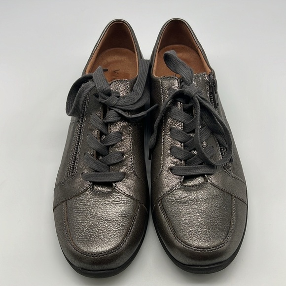 Vionic - Abigail Lace And Zip Up Pewter Metallic Lightweight Leather Sneaker SZ8 - Picture 3 of 16